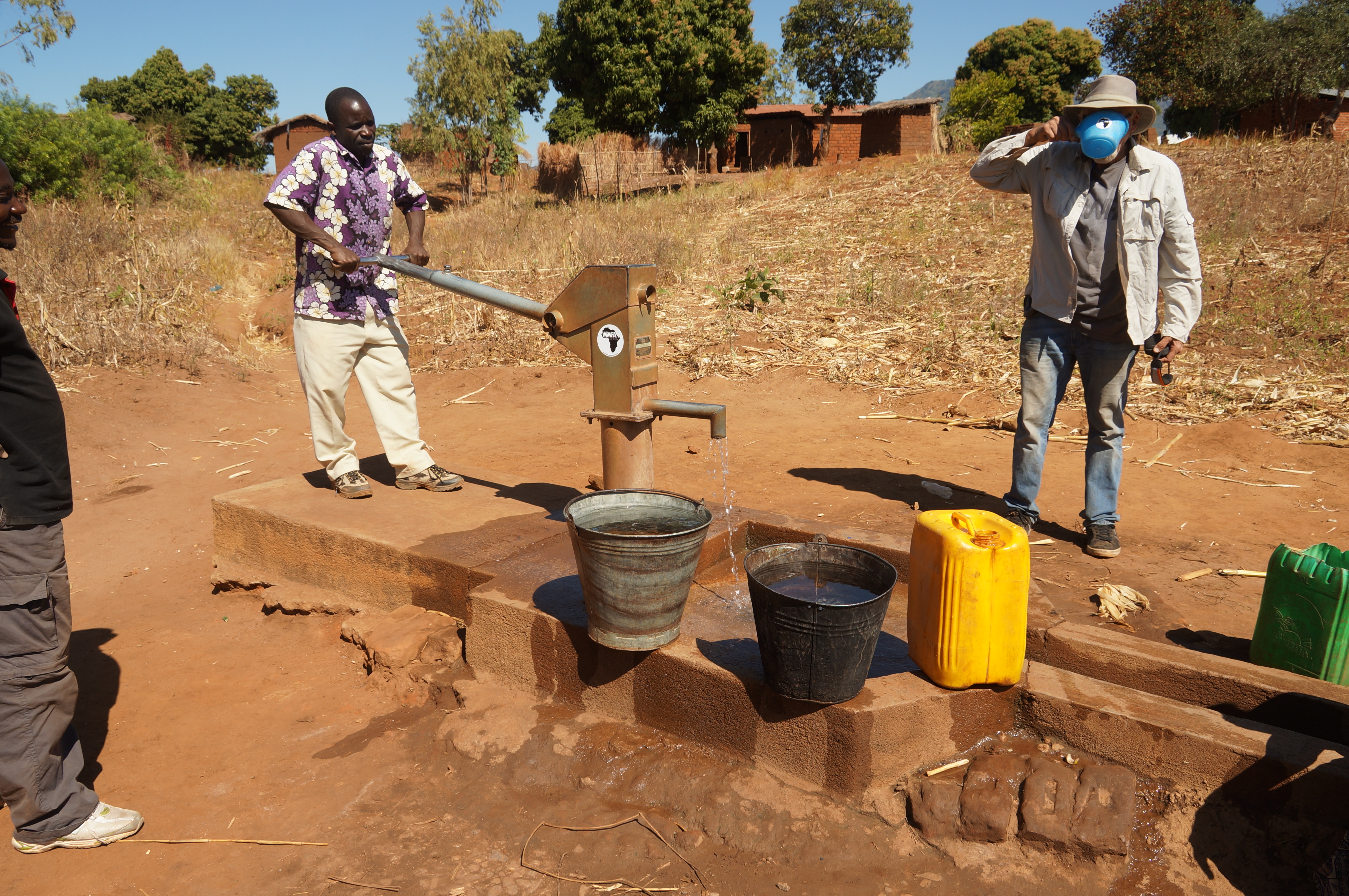 how to build a water well in africa