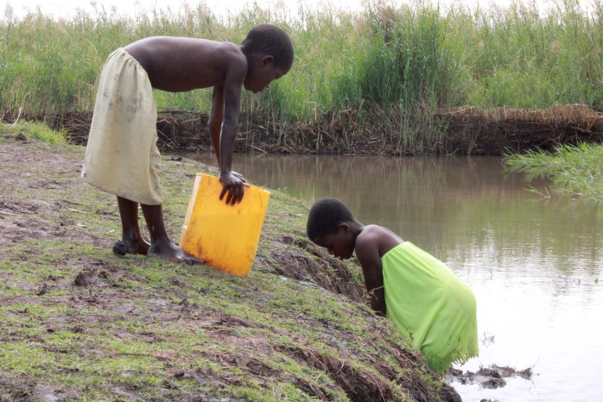 Child-mortality-and-waterborne-disease-IMG_9579-1200x800